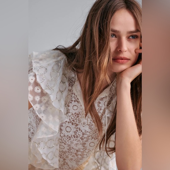 EUC Verb by Anthropologie Elegant White Lace Beaded Ruffle Bohemian Top - Picture 3 of 12